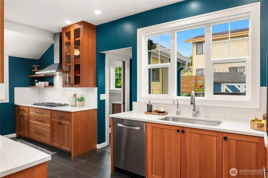 4620 15th Avenue S, Seattle, WA 98108 - #2