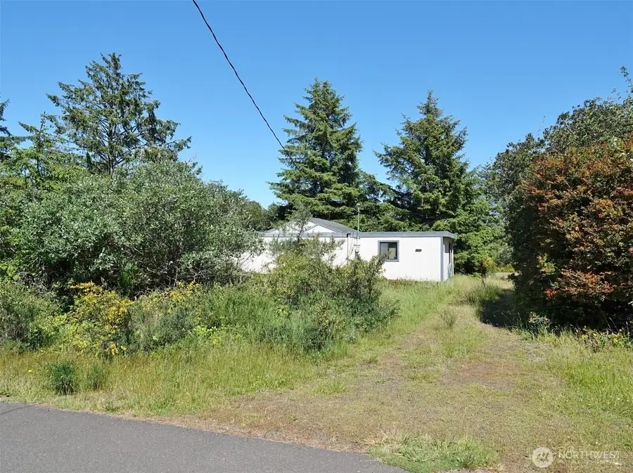 307 Pt Brown Avenue Sw, Ocean Shores, WA 98569 - #2