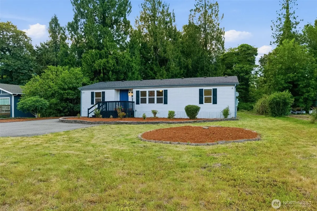 11344 6th Avenue Sw, Olympia, WA 98513 - #1
