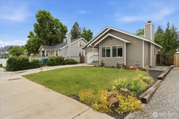 1002 Vassar Avenue, Wenatchee, WA 98801