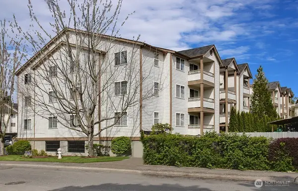 10824 SE 170th Street #B304, Renton, WA 98055