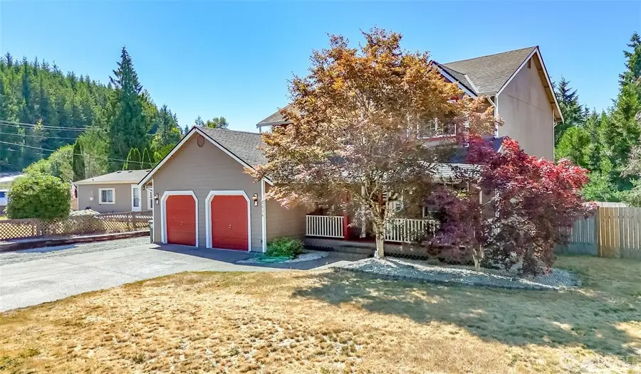 2516 Harts Lake Road S, Roy, WA 98580 - #3
