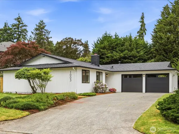 1003 111th Place Se, Bellevue, WA 98004