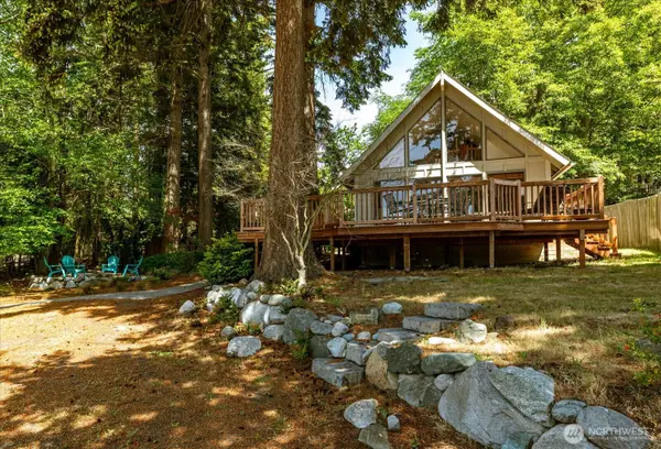 1229 Rickover Drive, Coupeville, WA 98239