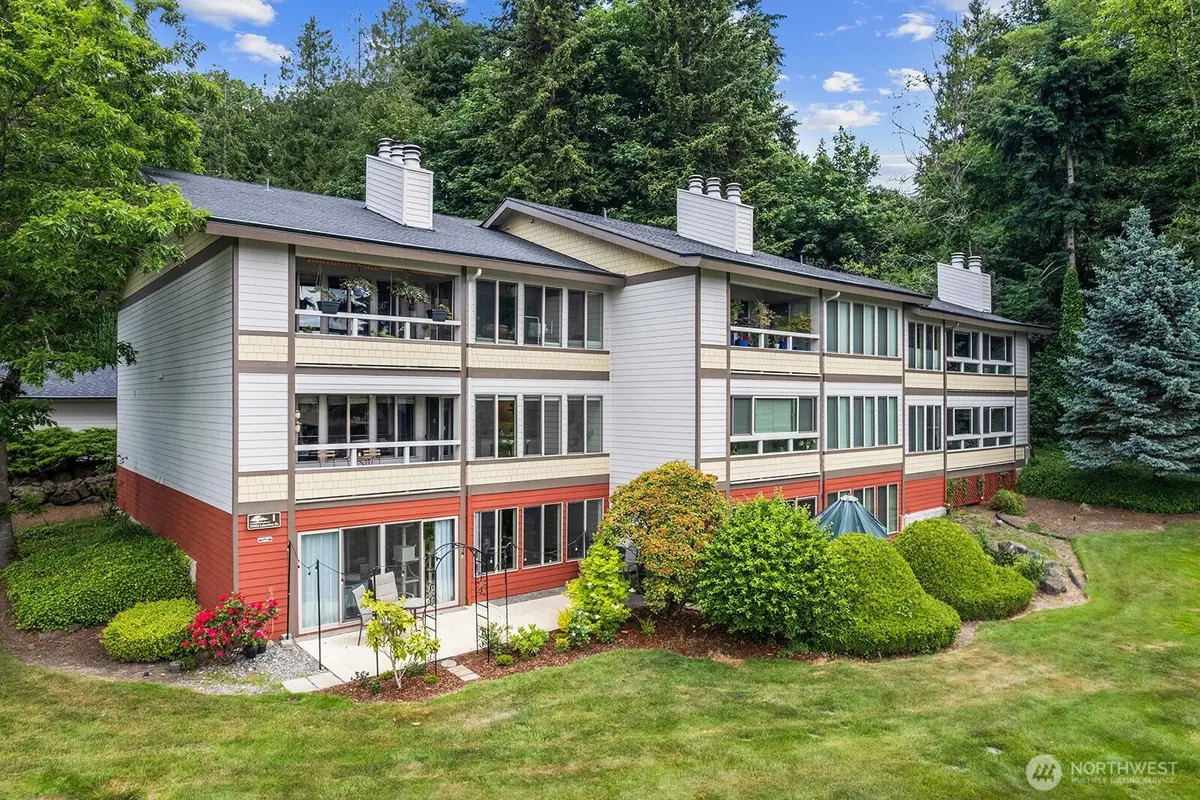 23403 Lakeview Drive #I-201, Mountlake Terrace, WA 98043 - #1