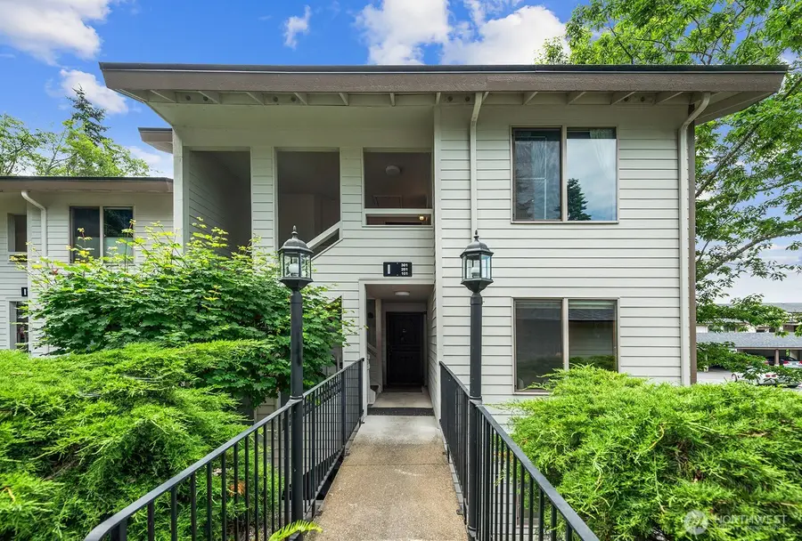 23403 Lakeview Drive #I-201, Mountlake Terrace, WA 98043 - #2