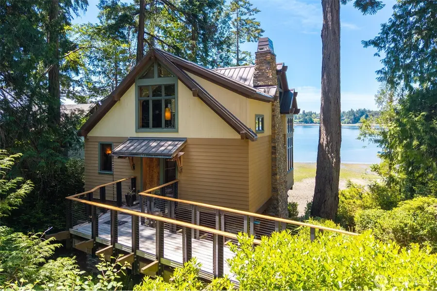 8641 Fernwood Street Ne, Olympia, WA 98516 - #3