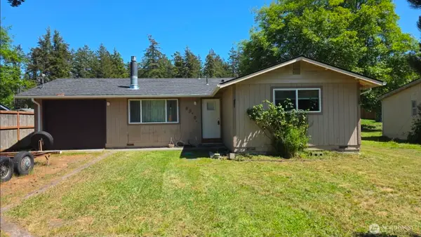 4340 Hamilton Drive, Oak Harbor, WA 98277