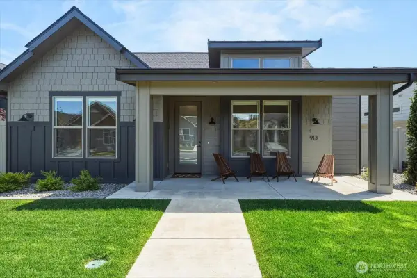 913 Racine Springs Drive, Wenatchee, WA 98801