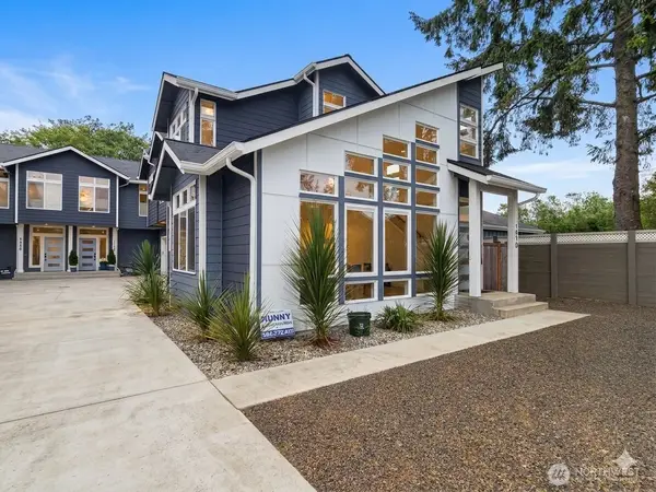 768 Point Brown Avenue Se #D, Ocean Shores, WA 98569