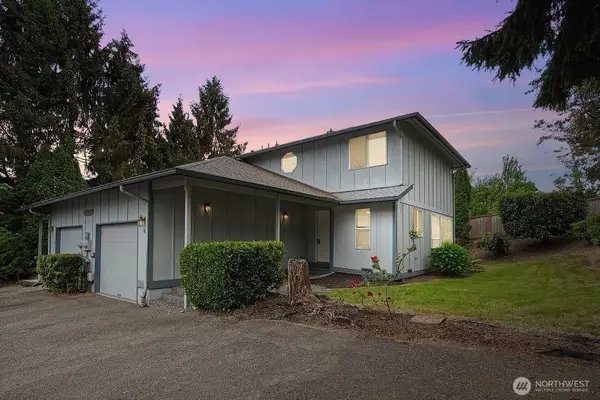 20322 33rd Avenue W #B, Lynnwood, WA 98036