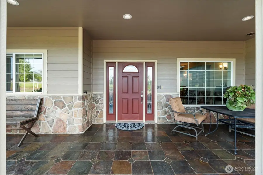 107 Woodcrest Drive, Chehalis, WA 98532 - #2