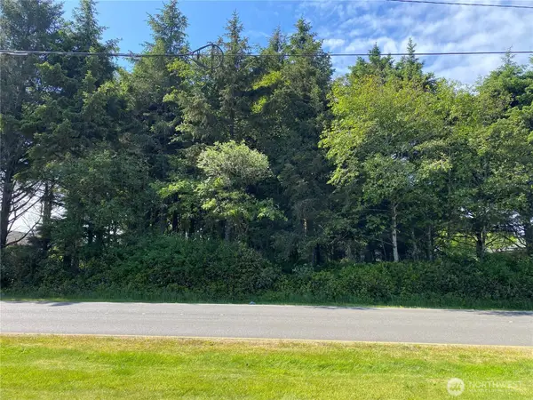 888 Ocean Shores Boulevard, Ocean Shores, WA 98569