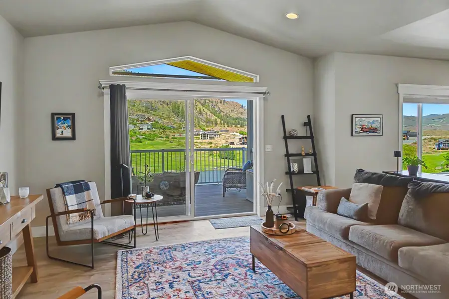 22 Frontage Road, Pateros, WA 98846 - #3