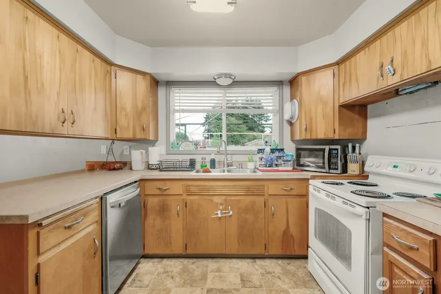 2128 44th Avenue, Longview, WA 98632 - #3
