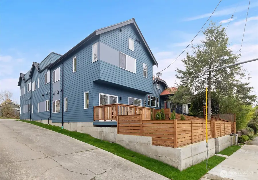 1409 Martin Luther King Jr Way, Seattle, WA 98122 - #2