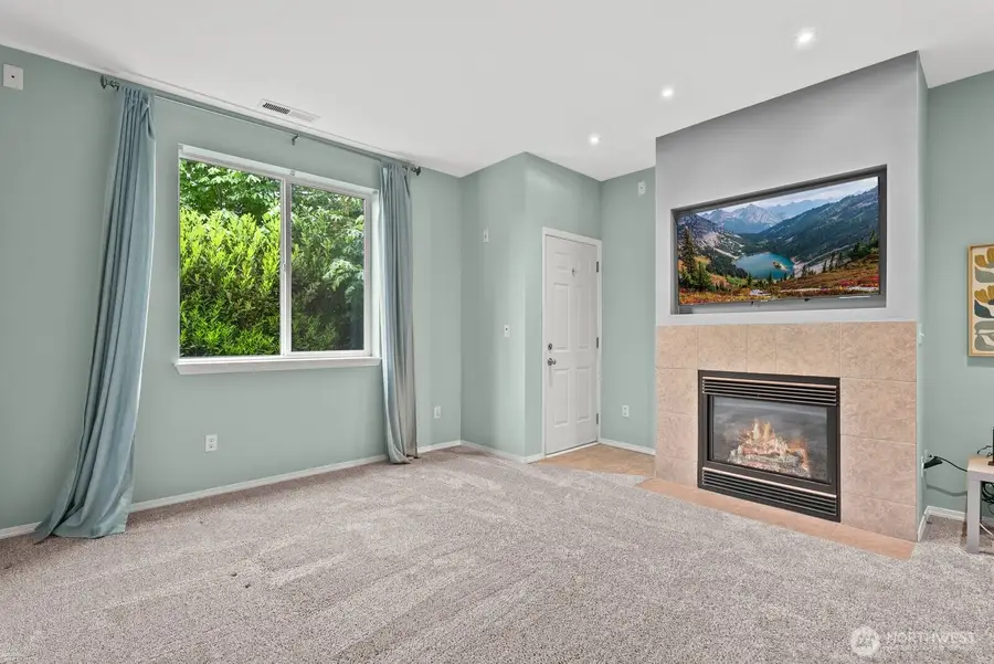 25220 104th Avenue Avenue Se #9, Kent, WA 98030 - #3