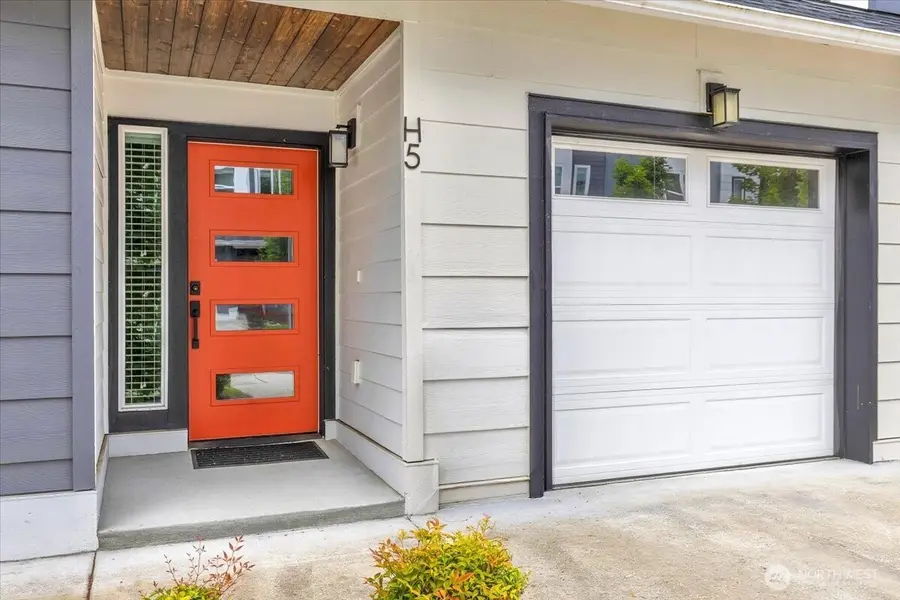 13717 Admiralty Way #H5, Lynnwood, WA 98087 - #3