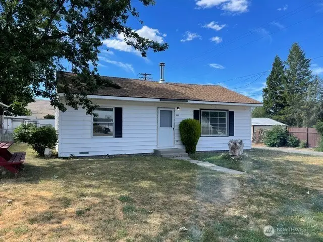 530 16th Street, Bridgeport, WA 98813 - #1