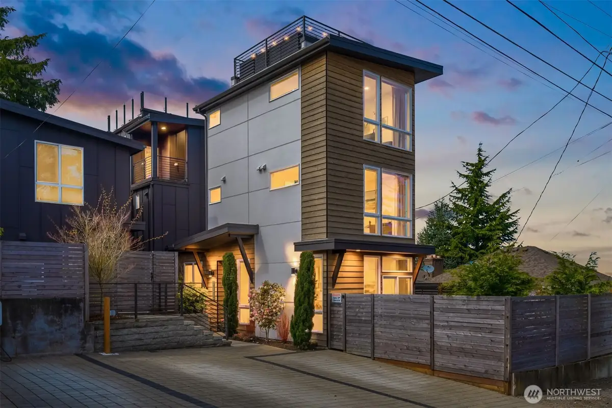 6710 36th Avenue Sw #B, Seattle, WA 98126 - #1