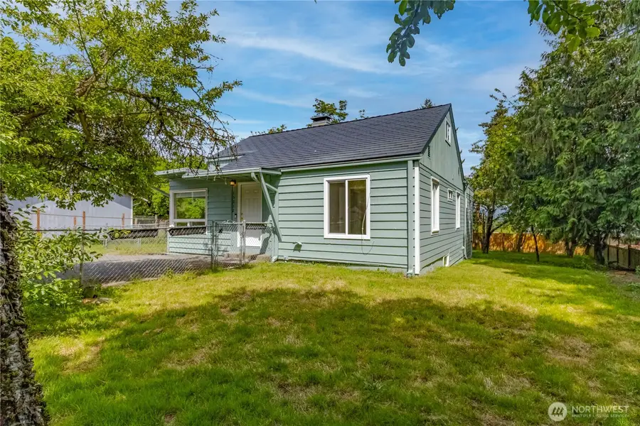 15212 37th Place S, Tukwila, WA 98188 - #3