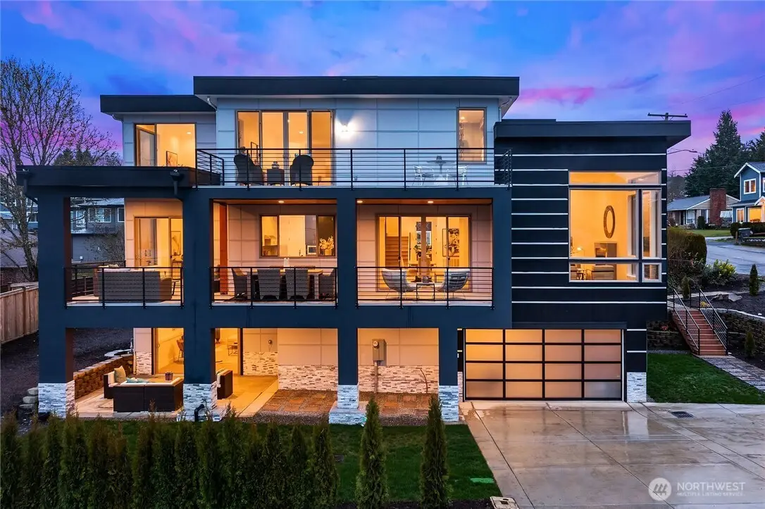 3202 Burnett Avenue N, Renton, WA 98056 - #1
