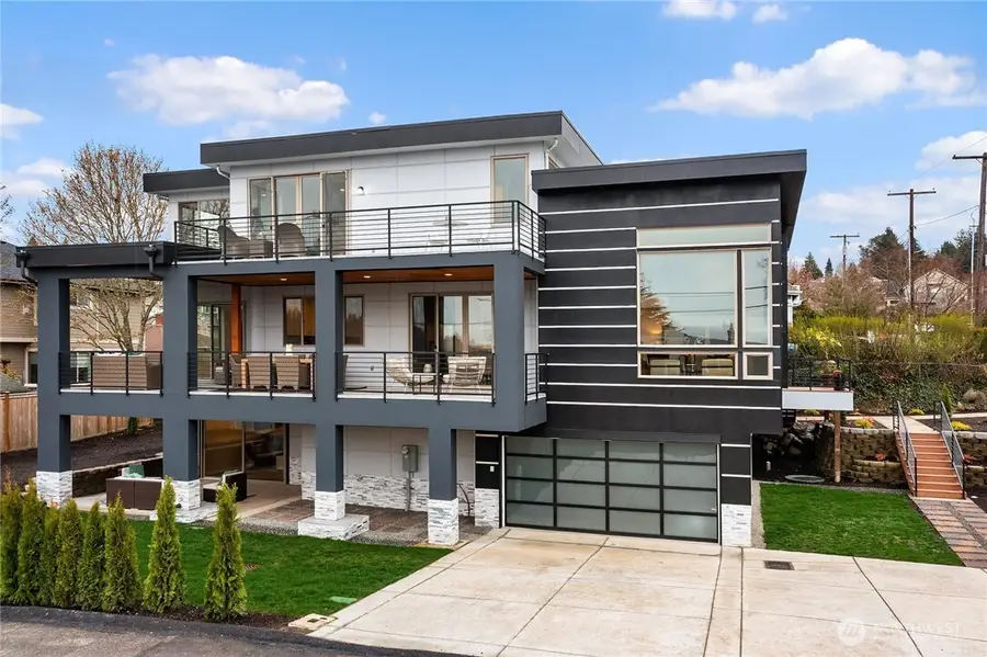 3202 Burnett Avenue N, Renton, WA 98056 - #2