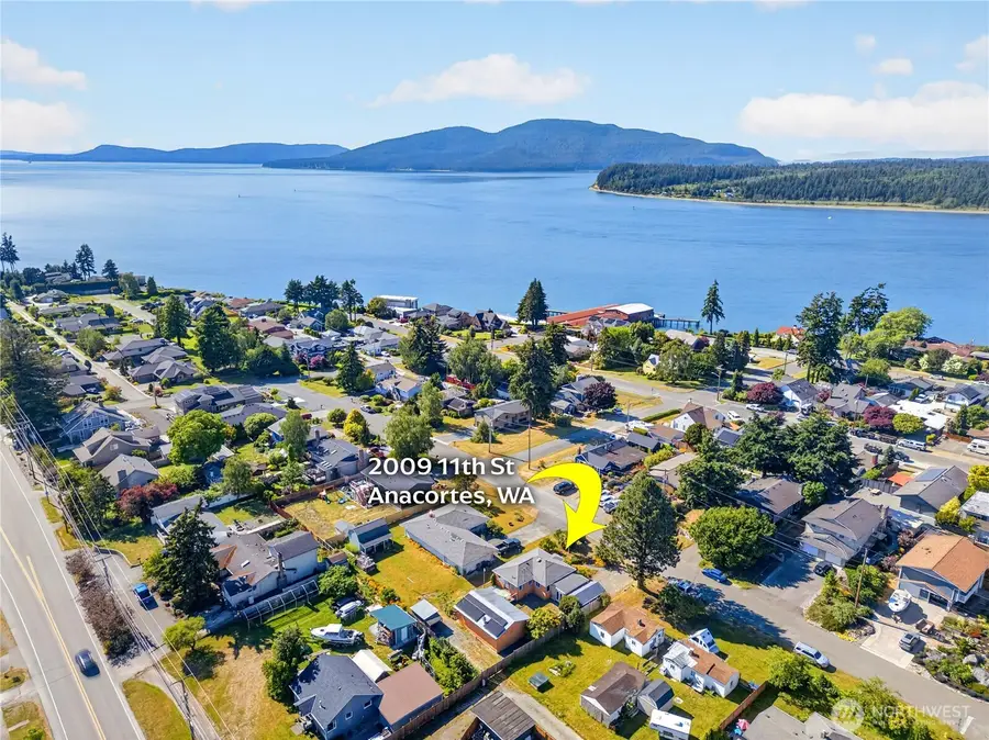 2009 11th Street, Anacortes, WA 98221 - #2