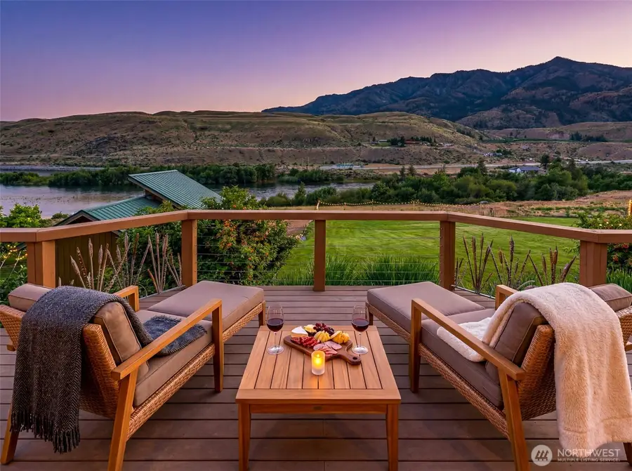 105 Bill Shaw Road, Pateros, WA 98846 - #2