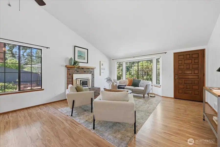 22516 88th Avenue W #2, Edmonds, WA 98026 - #3