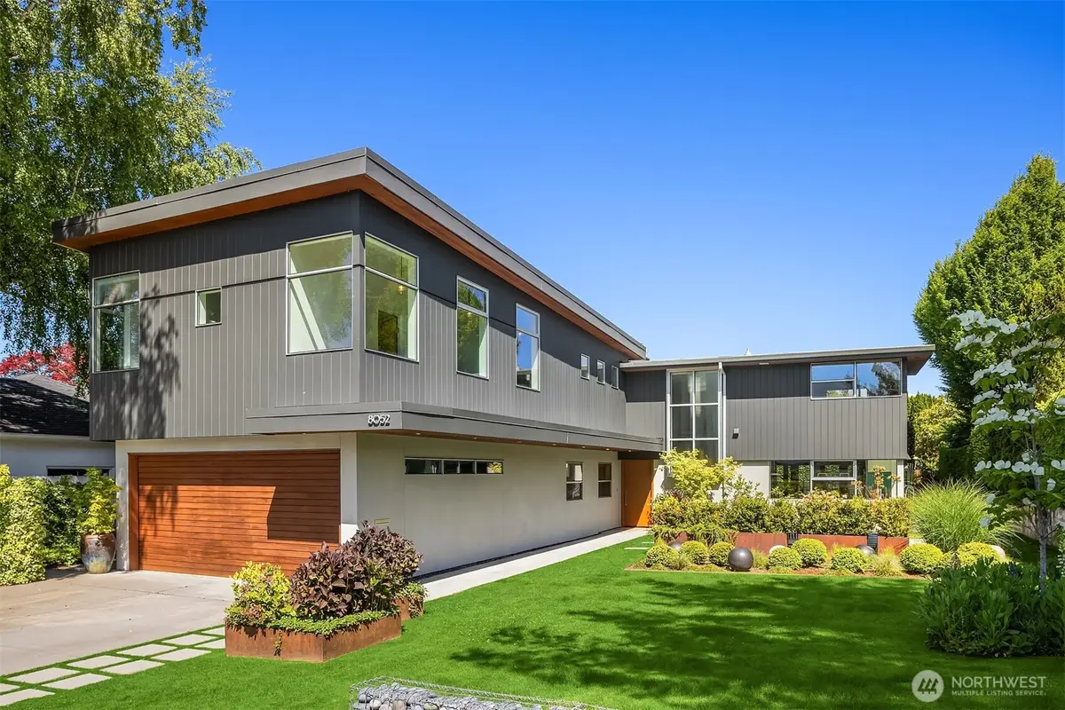8052 Ridge Drive Ne, Seattle, WA 98115 - #1