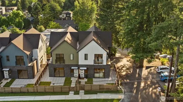 18607 104th Avenue Ne #A, Bothell, WA 98011