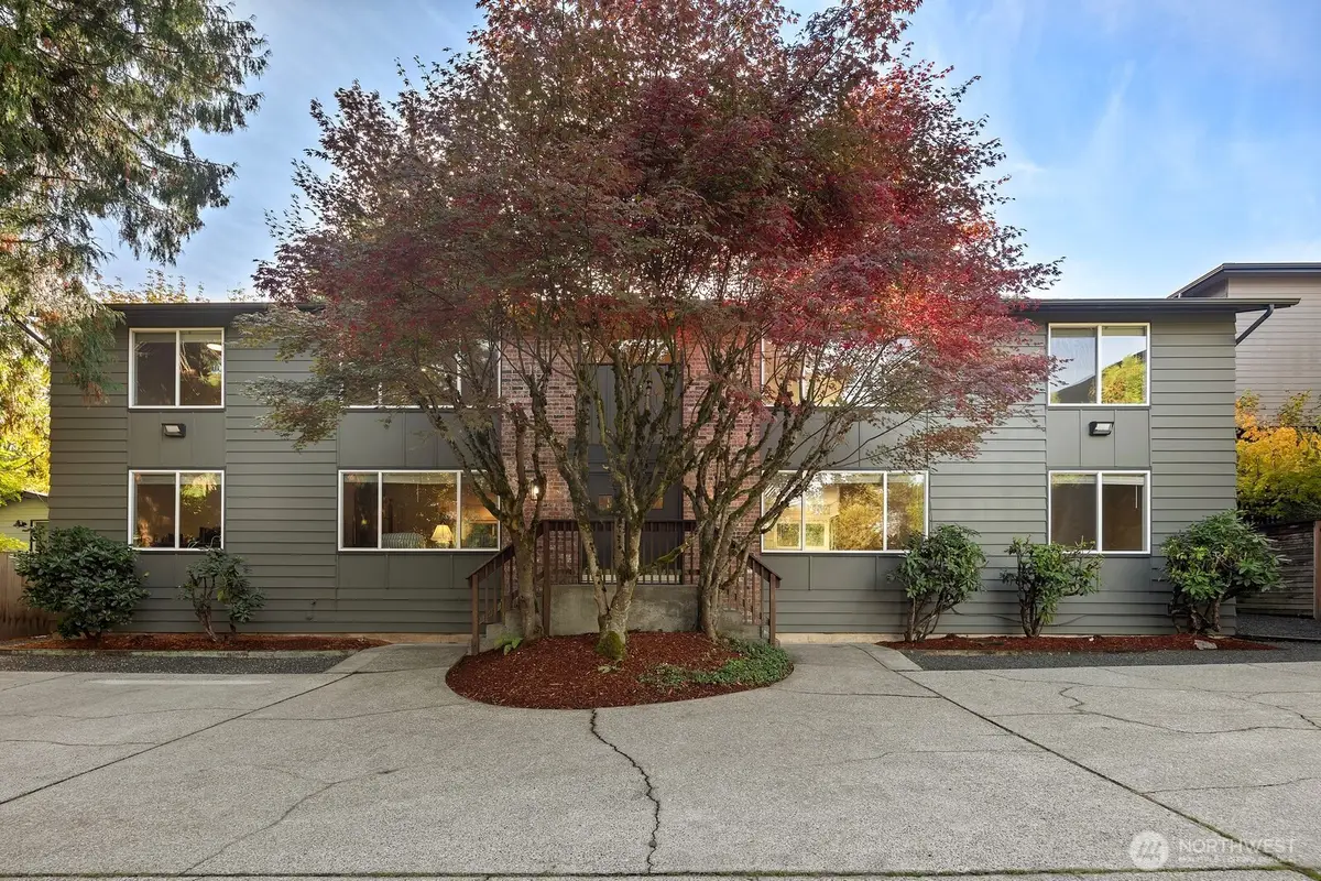 845 Kirkland Way, Kirkland, WA 98033 - #1