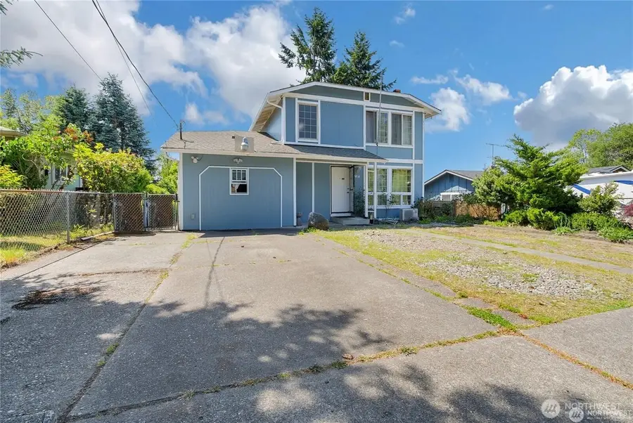 7412 E E Street, Tacoma, WA 98404 - #3