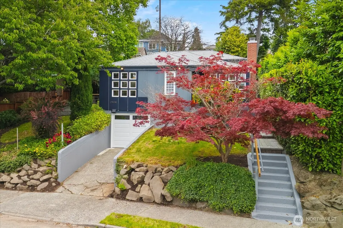 2804 Prosch Avenue W, Seattle, WA 98119 - #1