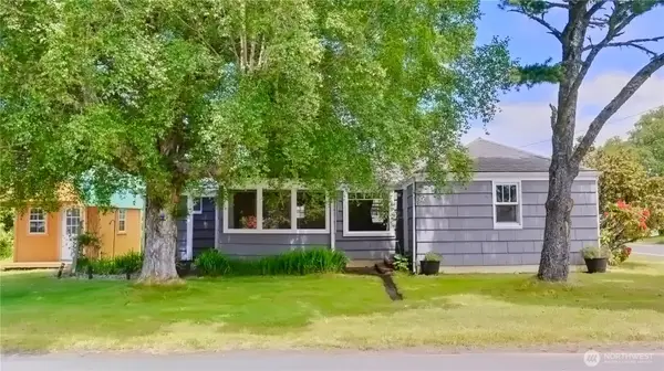 212 SE 12th Street, Long Beach, WA 98631