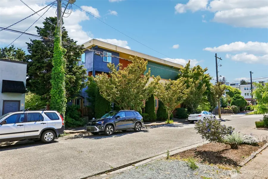 717 NW 70th Street #203, Seattle, WA 98117 - #3