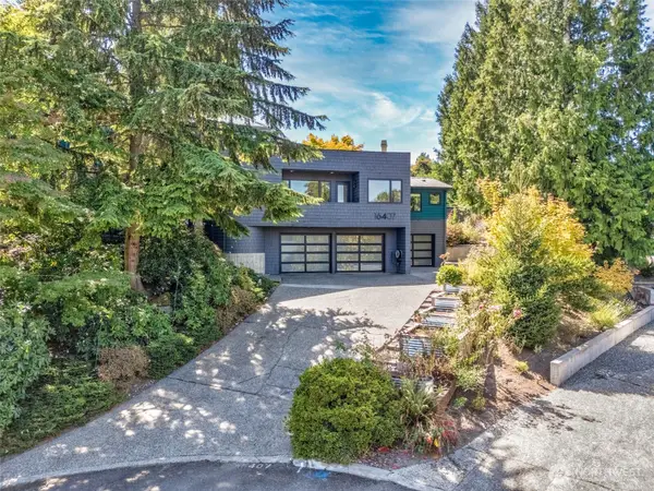 16407 NE 44th Way, Redmond, WA 98052