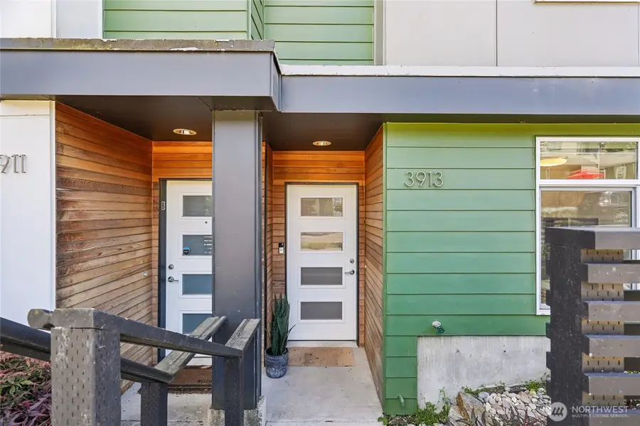 3913 SW Hudson Street, Seattle, WA 98116 - #2