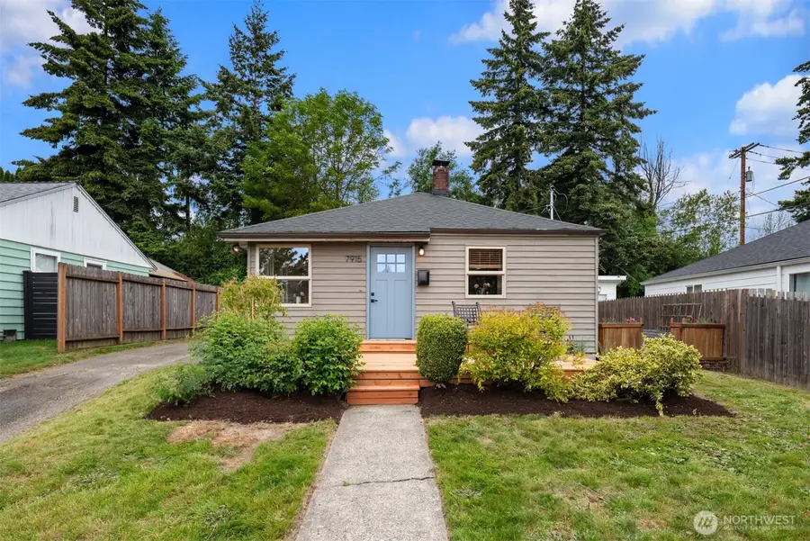 7915 18th Avenue Sw, Seattle, WA 98106 - #2