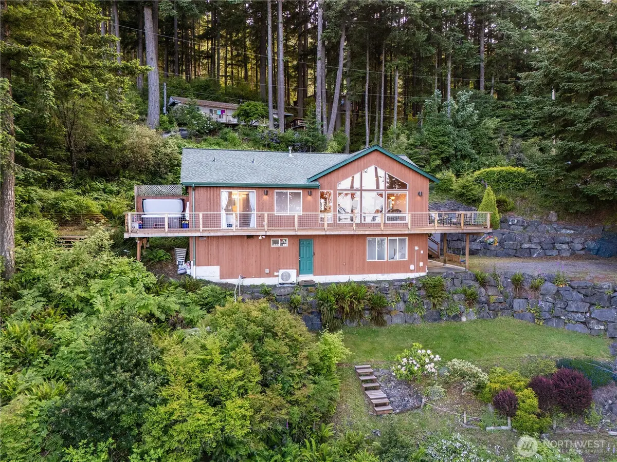 1058 Dana Circle, Lummi Island, WA 98262 - #1