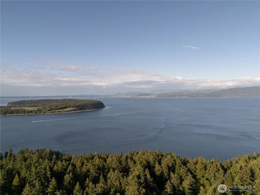 1058 Dana Circle, Lummi Island, WA 98262 - #2