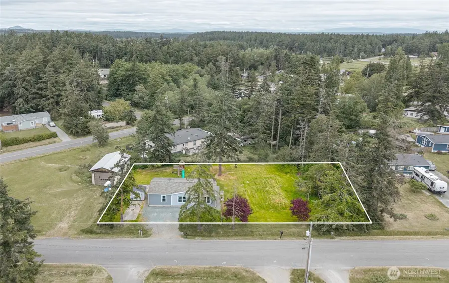 1108 Paul Avenue, Oak Harbor, WA 98277 - #3