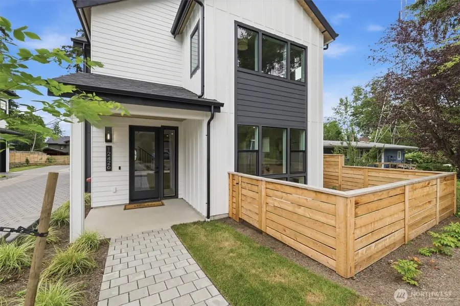 12426 NE 90th Street, Kirkland, WA 98033 - #2