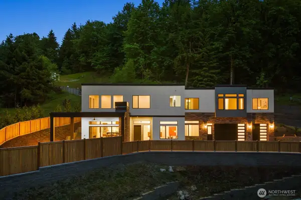6020 175th Court Se, Bellevue, WA 98006
