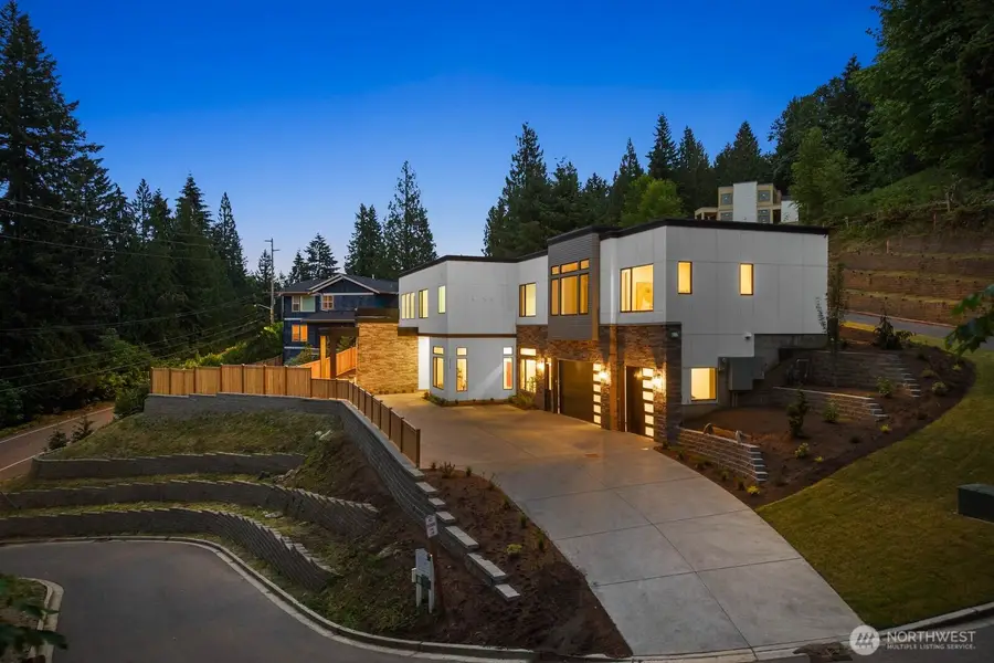 6020 175th Court Se, Bellevue, WA 98006 - #3