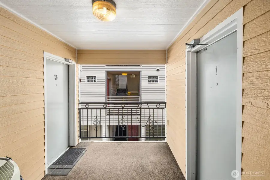 3317 Claremont Avenue S, Seattle, WA 98144 - #3