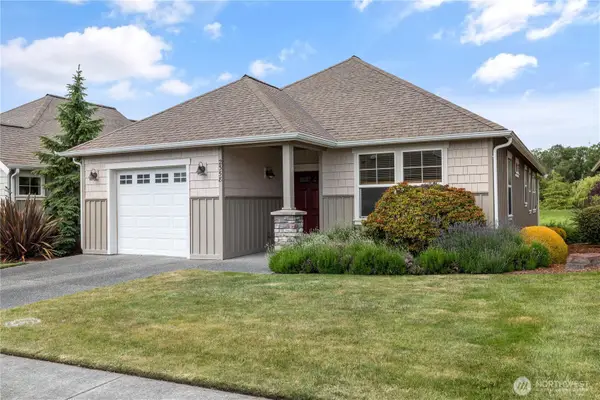 2358 SW Winchester Street, Oak Harbor, WA 98277