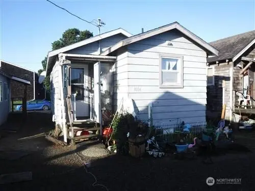 1004 Ocean Beach Boulevard S, Long Beach, WA 98631 - #1