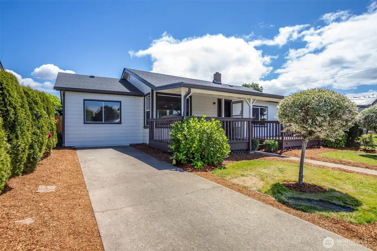 308 29th Avenue, Longview, WA 98632 - #1